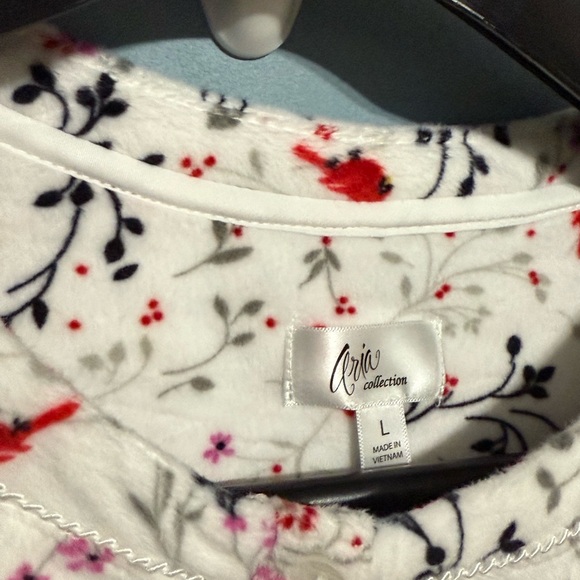 SELLING ARIA ROBE For WOMEN SIZE LARGE FLORAL COLOR 3/4 SLEEVE NWT - Picture 3 of 16